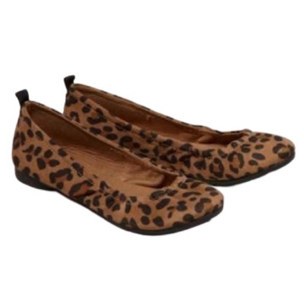 NWT American Eagle Outfitters Size 9 Leopard Print Ballet Flat